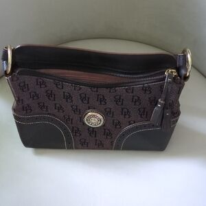 Dooney Bourke Bag Great Condition